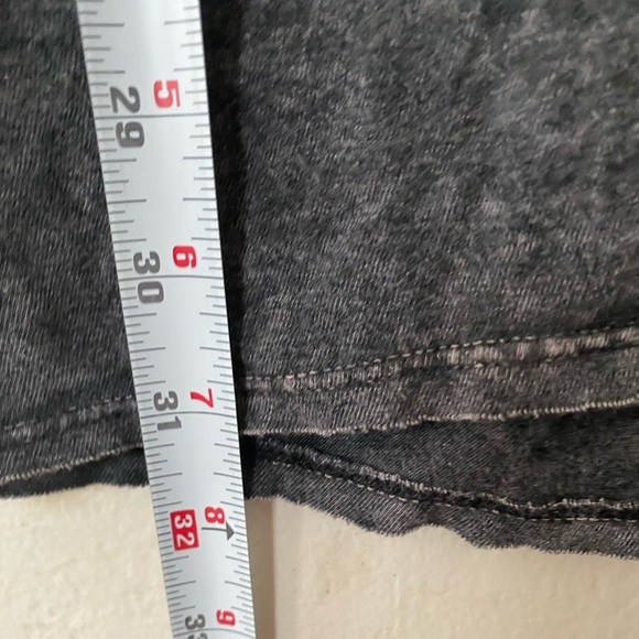 Pam & Gela Distressed Gray Graphic T Shirt Oversized Off Shoulder Tee Large NWT - Picture 11 of 14